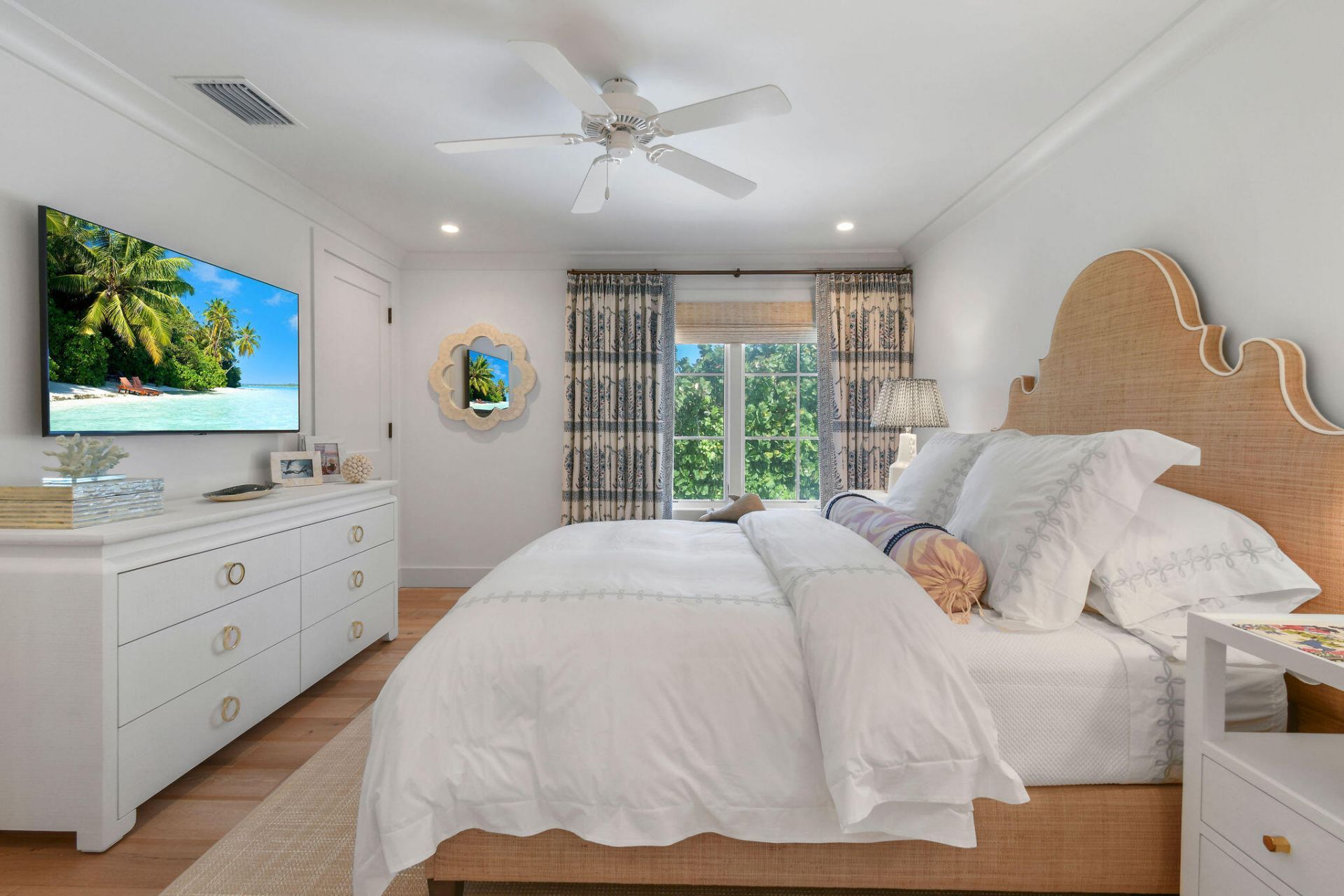 59 Colony Road, Jupiter Inlet Colony, FL 33469 Photo