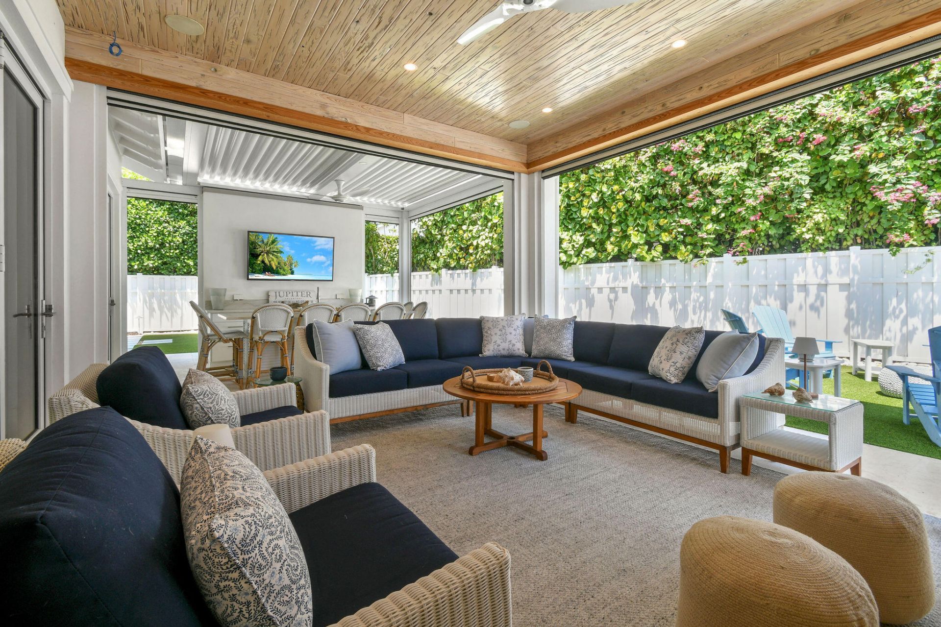 59 Colony Road, Jupiter Inlet Colony, FL 33469 Photo