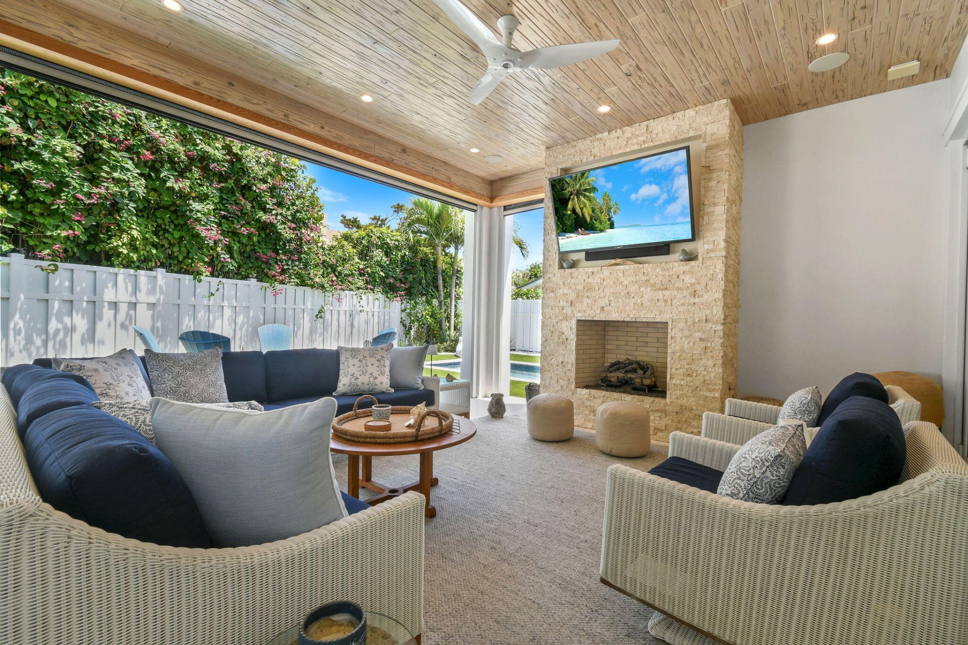 59 Colony Road, Jupiter Inlet Colony, FL 33469 Photo