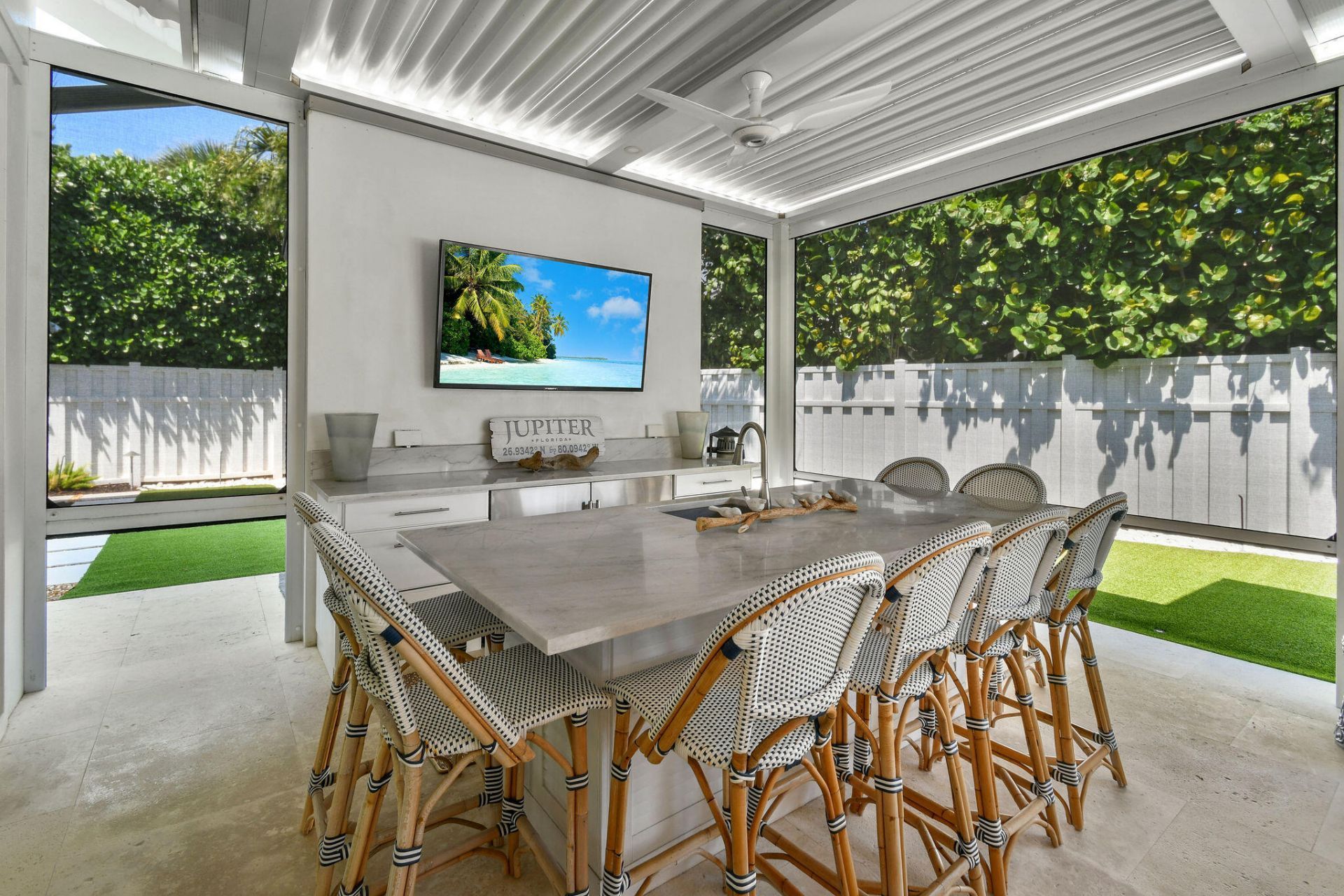 59 Colony Road, Jupiter Inlet Colony, FL 33469 Photo