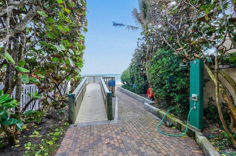 59 Colony Road, Jupiter Inlet Colony, FL 33469 Photo