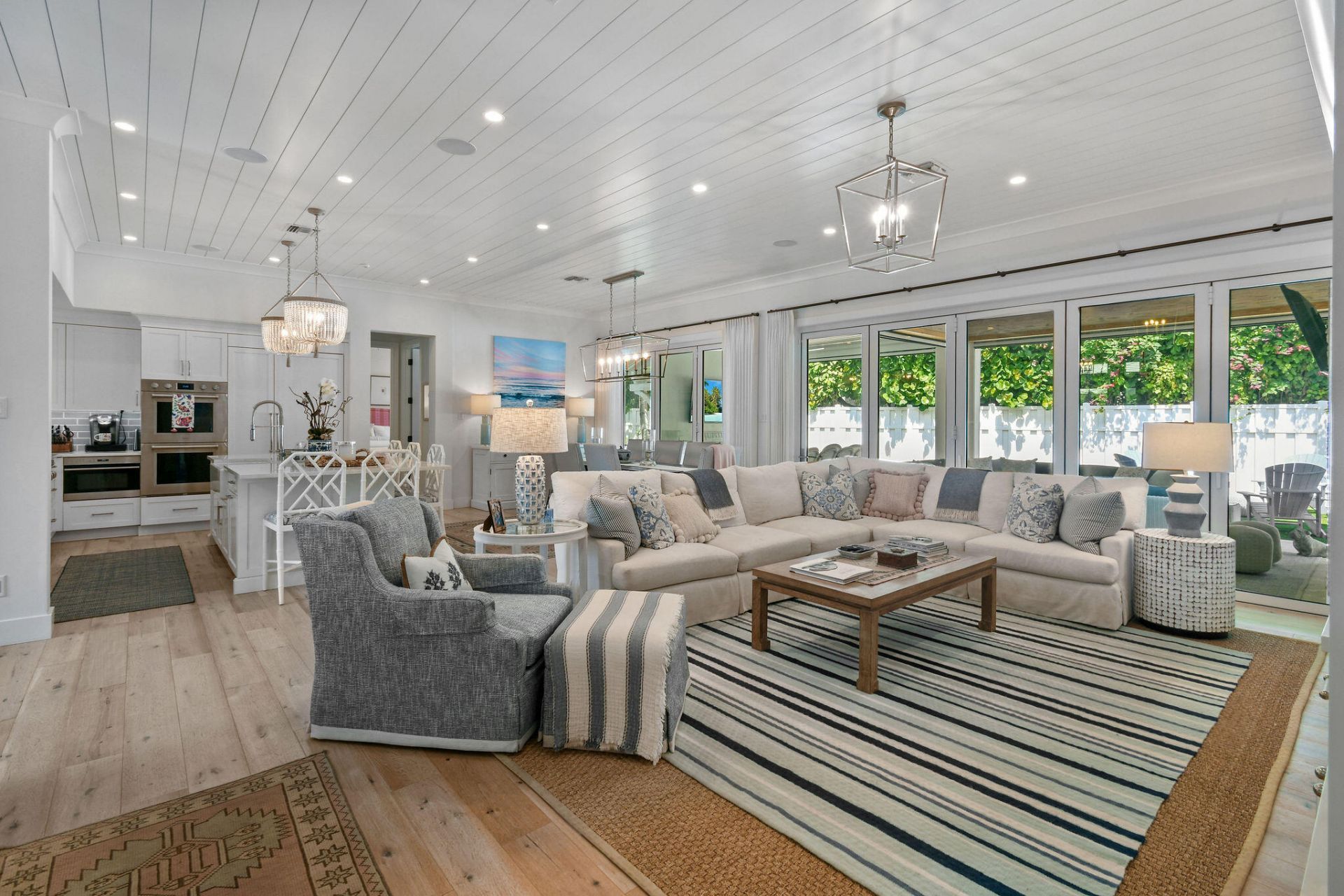 59 Colony Road, Jupiter Inlet Colony, FL 33469 Photo