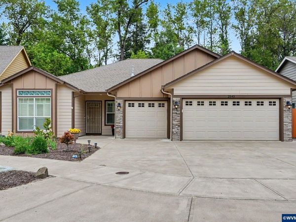 2545 Equestrian Lp S, Salem, OR 97302