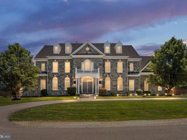 9311 OCCOQUAN OVERLOOK DRIVE, LORTON, VA 22079