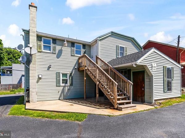 424 SPRING , LEBANON, PA 17042