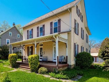139 W MAIN STREET, SILVERDALE, PA 18962