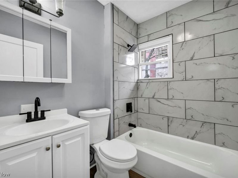 2153 W 106th Street, Cleveland, OH 44102 Photo 25