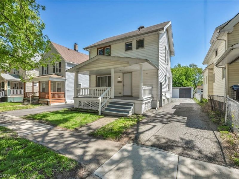 2153 W 106th Street, Cleveland, OH 44102 Photo 3