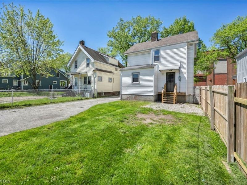 2153 W 106th Street, Cleveland, OH 44102 Photo 35