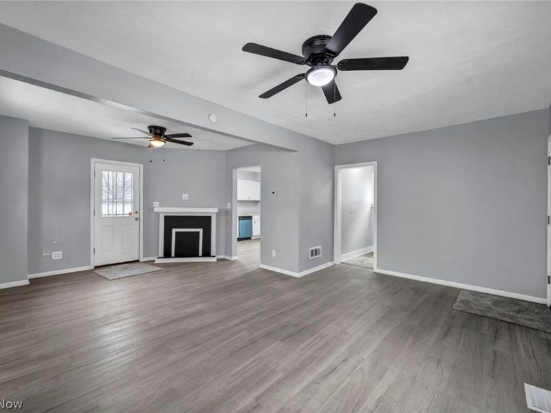 2153 W 106th Street, Cleveland, OH 44102 Photo 6