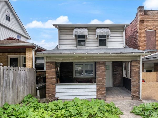419 Woodward Avenue, Mc Kees Rocks, PA 15136
