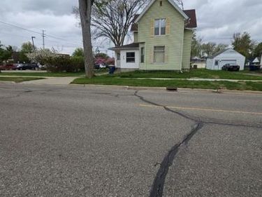 209 E Corunna Avenue, Corunna, MI 48817