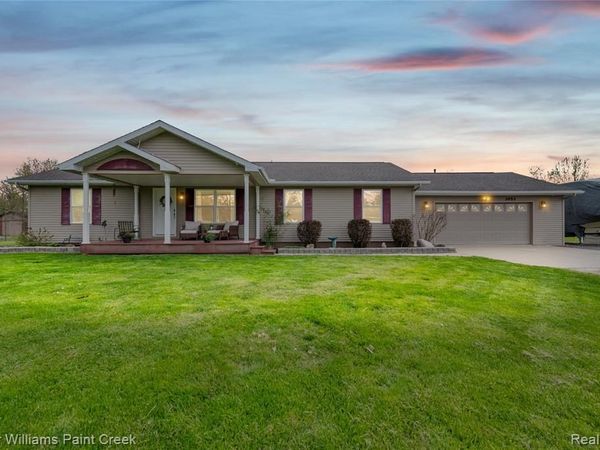 3953 Meldrum Road , Casco Twp, MI 48064