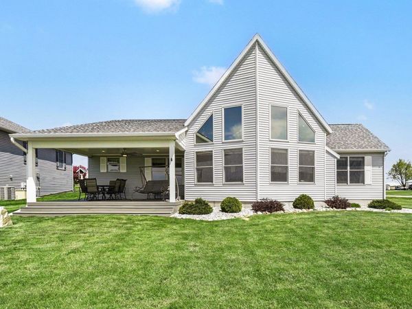 6628 Spinnaker Drive, Crystal, MI 48818