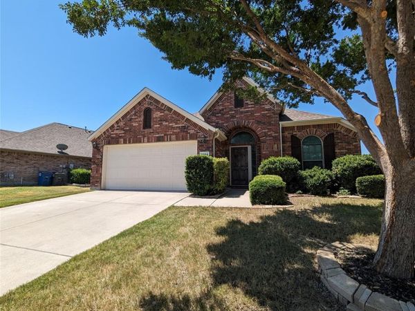 2904 Cattle Baron Drive , Little Elm, TX 75068