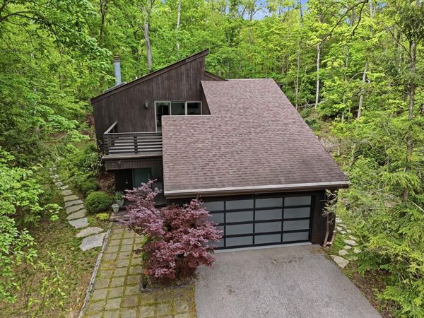 454 8 Mile Road, Cincinnati, OH 45255