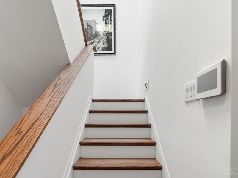 454 8 Mile Road, Cincinnati, OH 45255 Photo 32