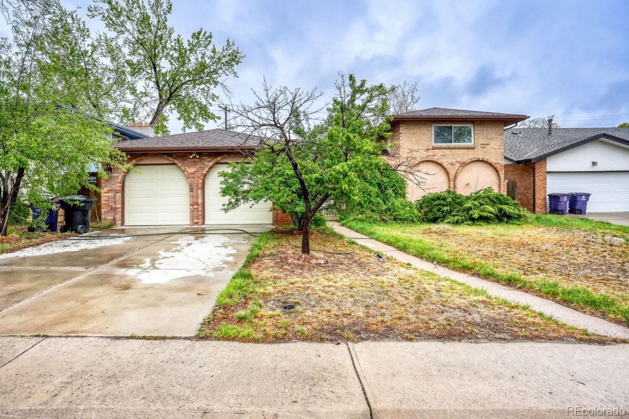 513 S Magnolia Lane, Denver, CO 80224 Main Photo