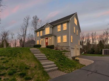 58 Village Place Drive, Barrington, NH 03825