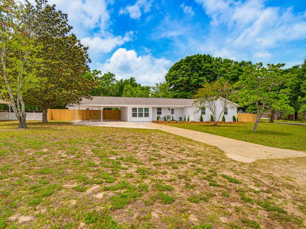 5500 Monterrey Road, Crestview, FL 32539