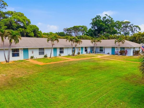 4001 GROVELAND AVENUE, SARASOTA, FL 34231