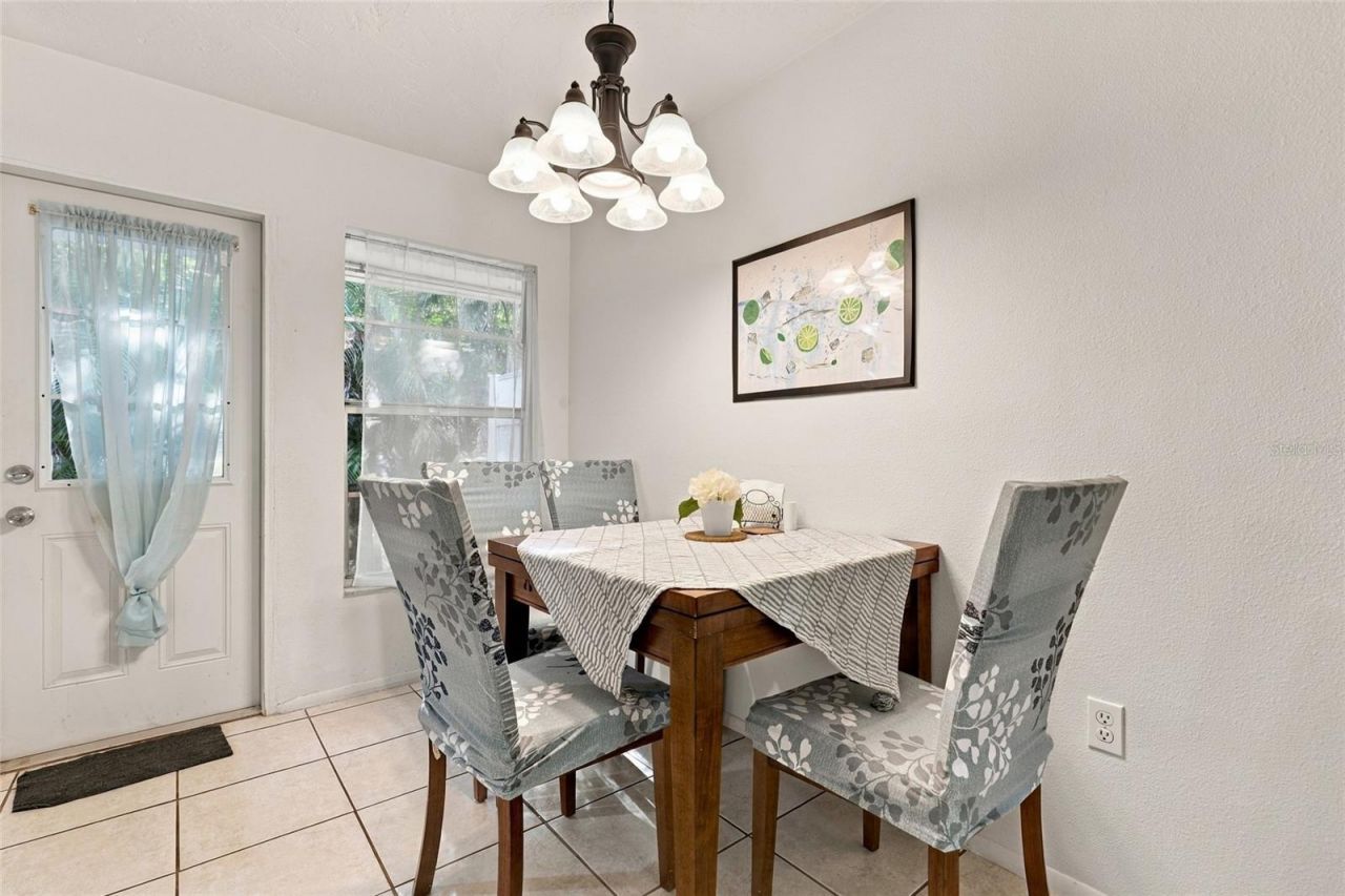 4001 Groveland Avenue, Sarasota, FL 34231 Photo