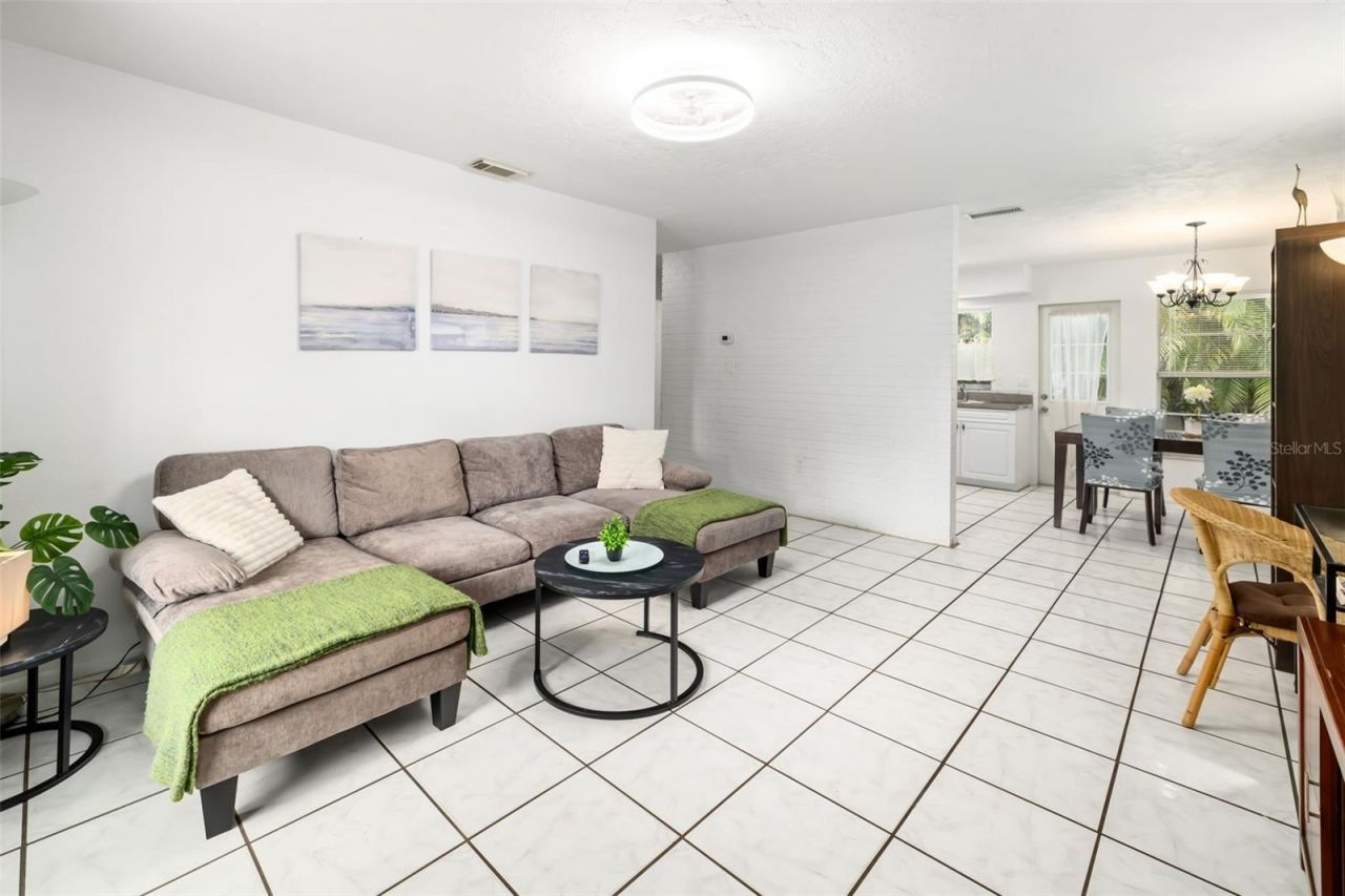 4001 Groveland Avenue, Sarasota, FL 34231 Photo
