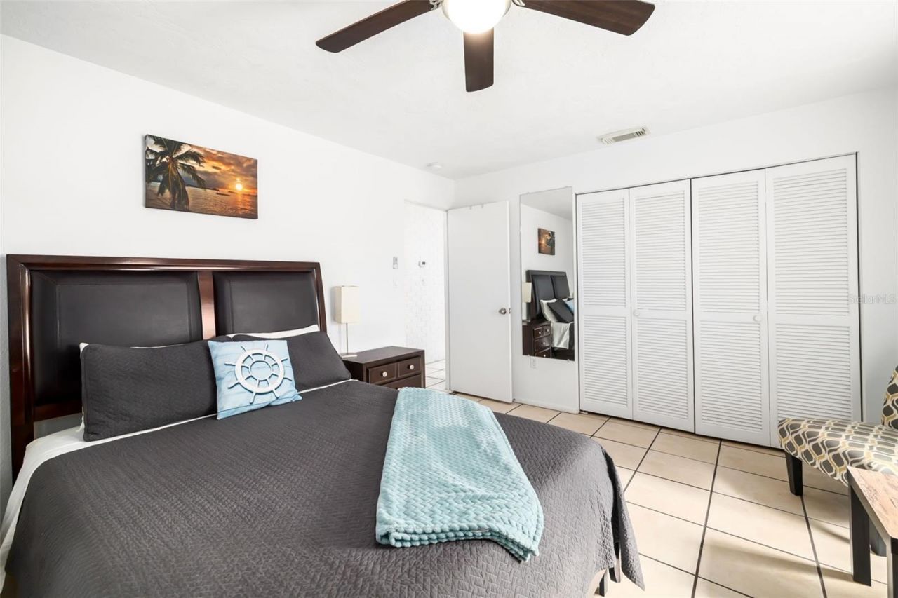 4001 Groveland Avenue, Sarasota, FL 34231 Photo