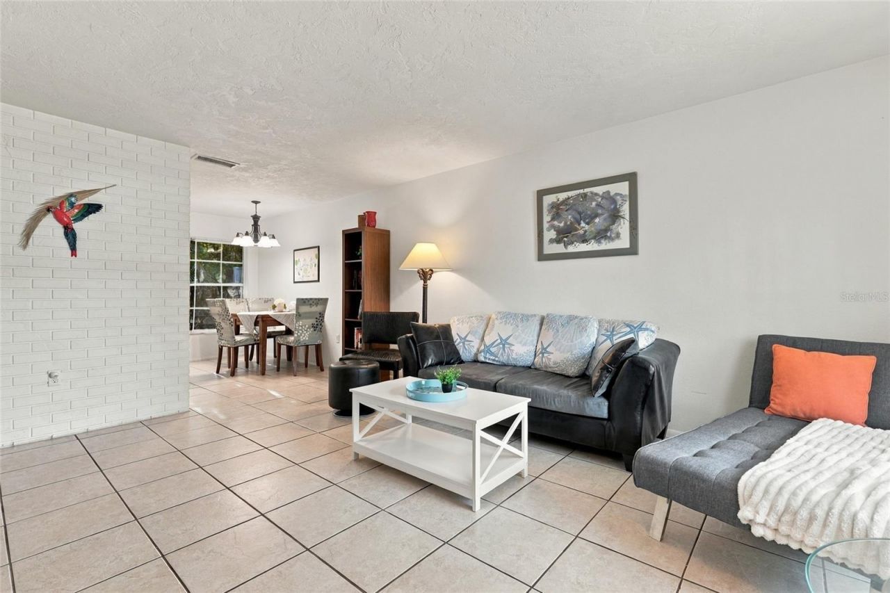 4001 Groveland Avenue, Sarasota, FL 34231 Photo