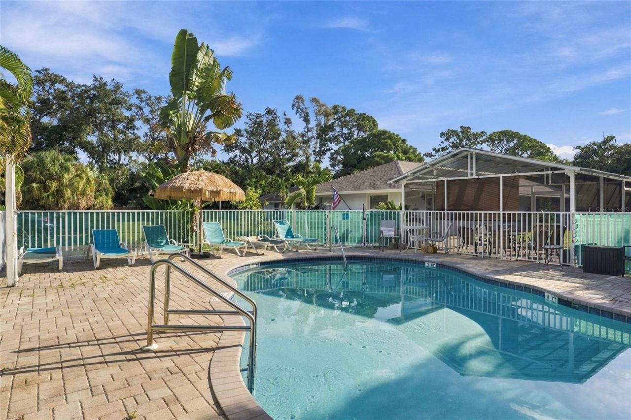 4001 Groveland Avenue, Sarasota, FL 34231 Photo