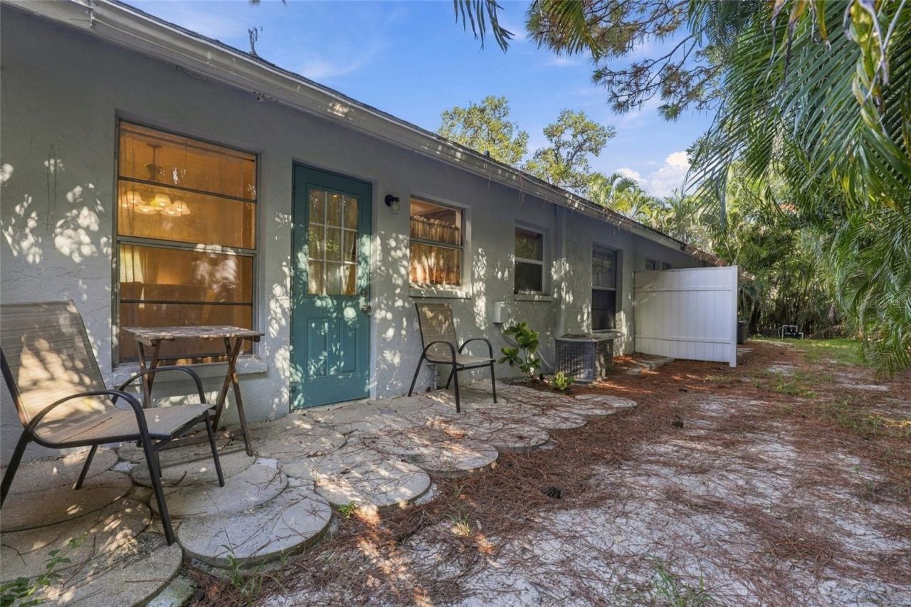 4001 Groveland Avenue, Sarasota, FL 34231 Photo