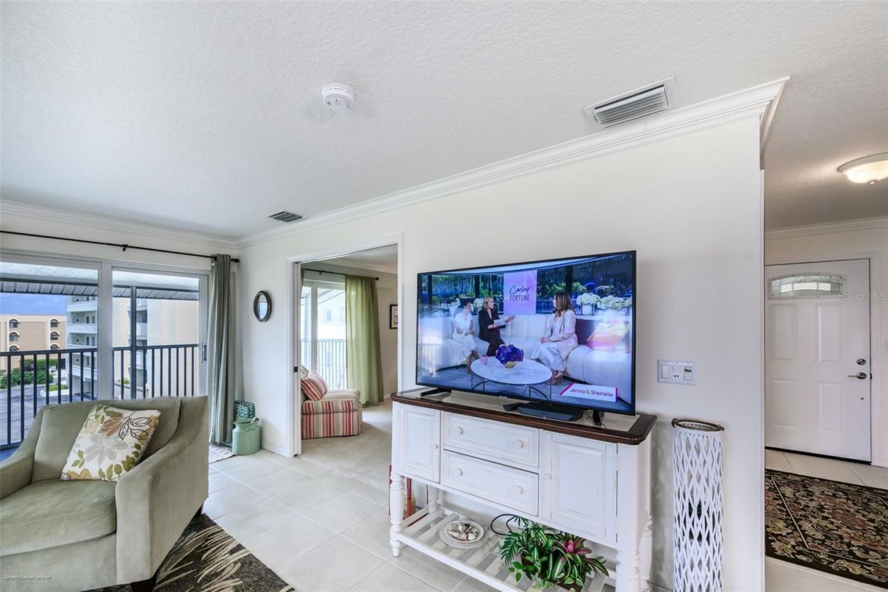 1477 Park Beach Circle, Unit 33, Punta Gorda, FL 33950 Photo