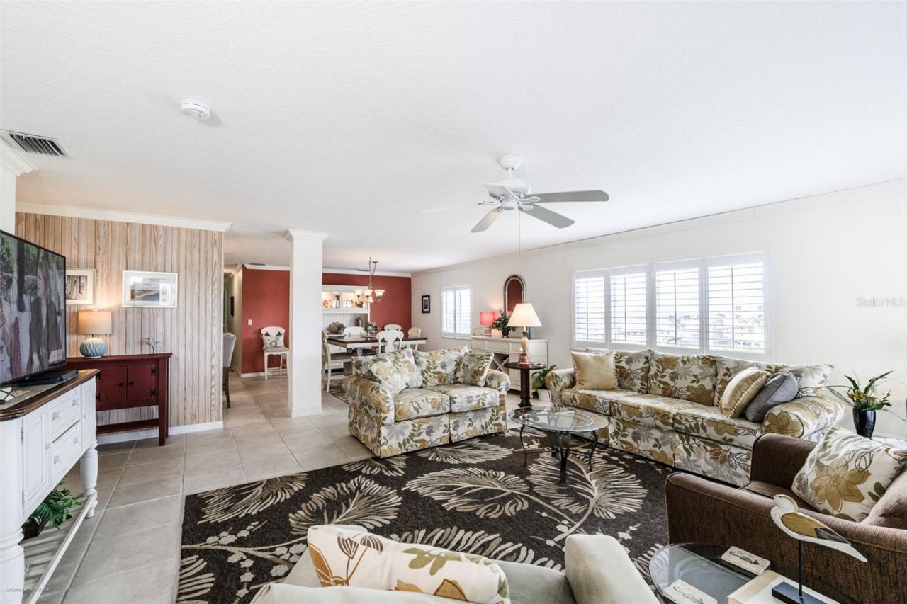 1477 Park Beach Circle, Unit 33, Punta Gorda, FL 33950 Photo
