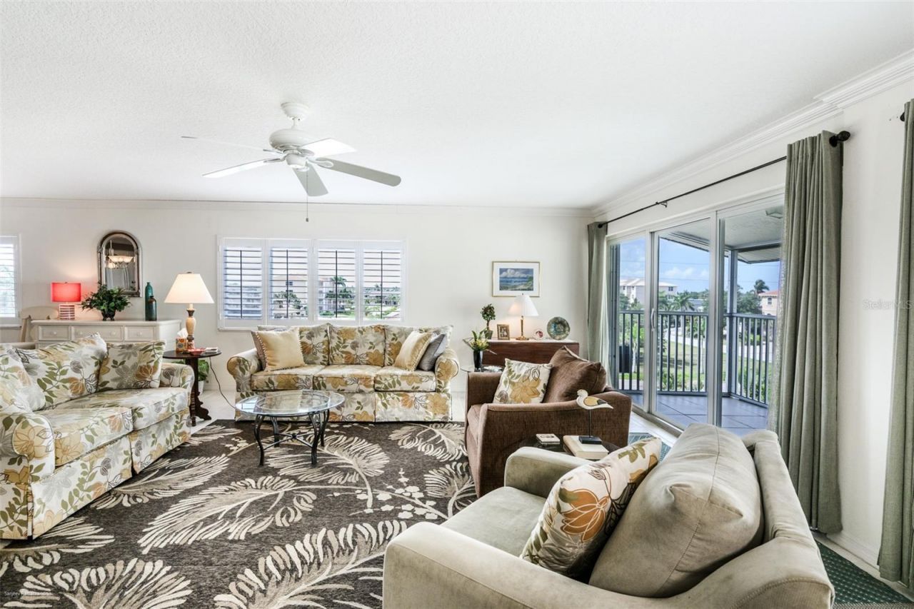 1477 Park Beach Circle, Unit 33, Punta Gorda, FL 33950 Photo