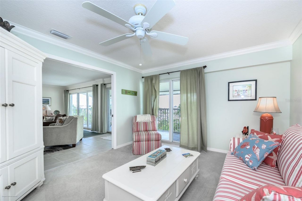 1477 Park Beach Circle, Unit 33, Punta Gorda, FL 33950 Photo