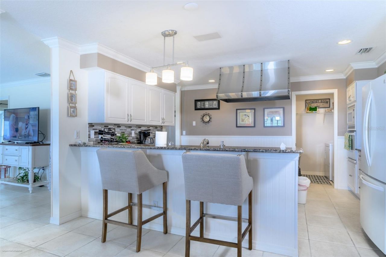 1477 Park Beach Circle, Unit 33, Punta Gorda, FL 33950 Photo