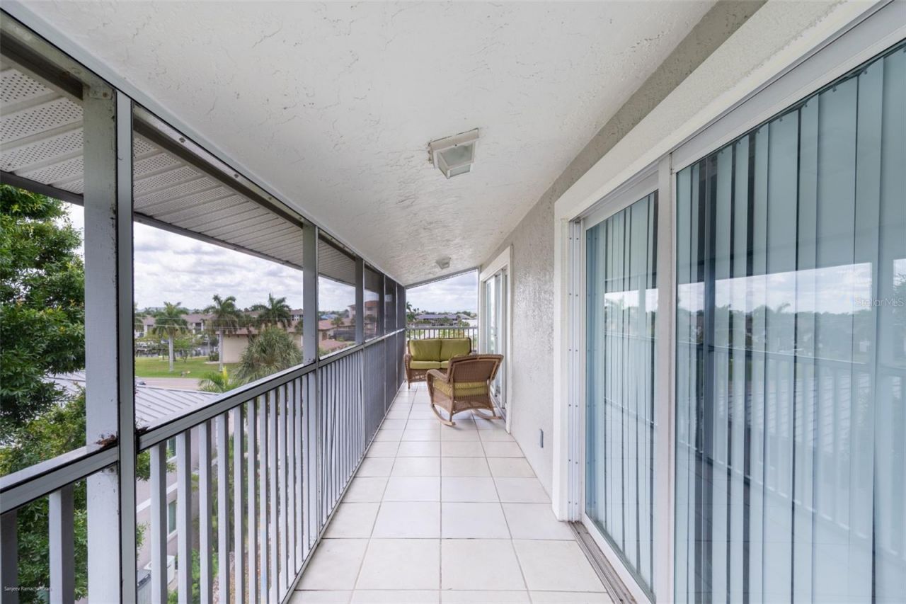 1477 Park Beach Circle, Unit 33, Punta Gorda, FL 33950 Photo