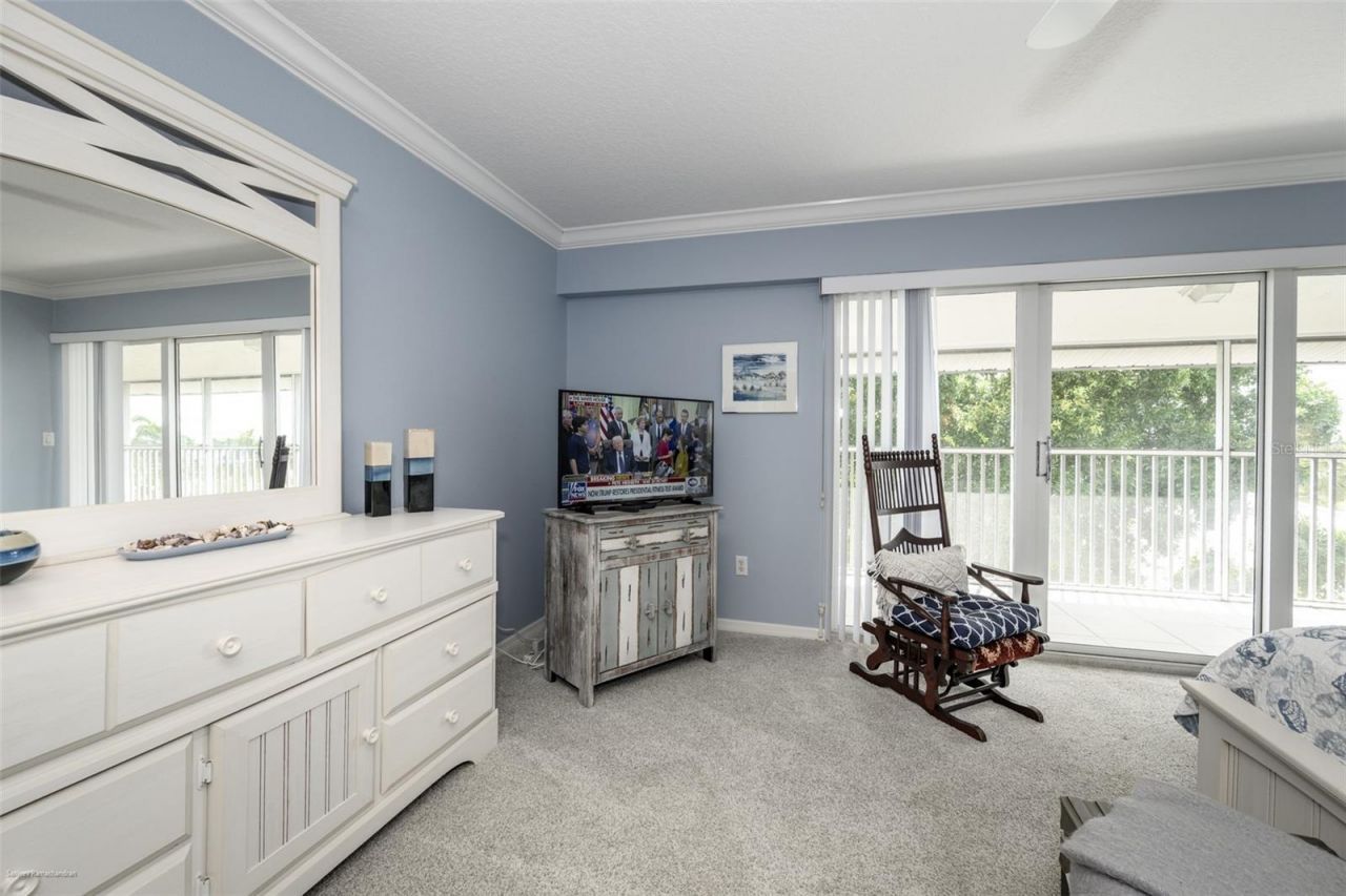 1477 Park Beach Circle, Unit 33, Punta Gorda, FL 33950 Photo