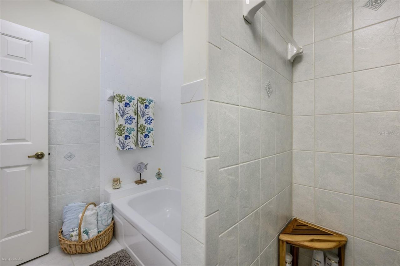 1477 Park Beach Circle, Unit 33, Punta Gorda, FL 33950 Photo