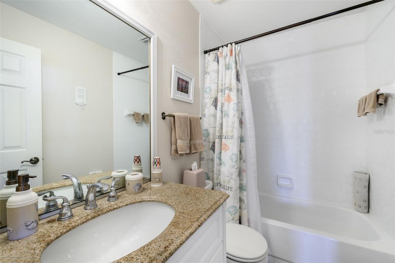 1477 Park Beach Circle, Unit 33, Punta Gorda, FL 33950 Photo
