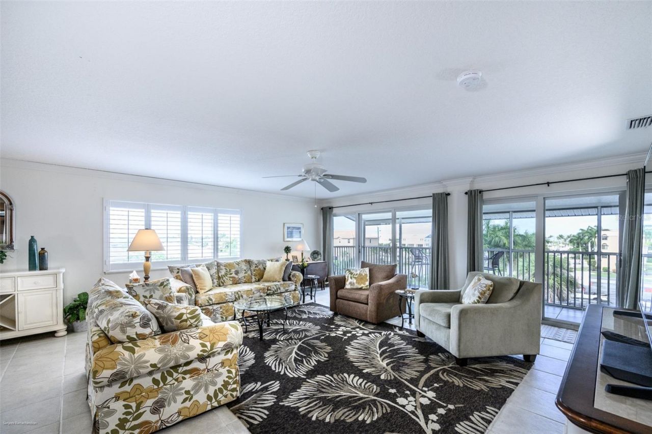 1477 Park Beach Circle, Unit 33, Punta Gorda, FL 33950 Photo