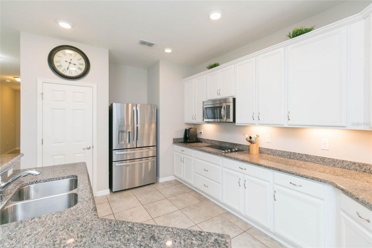 11516 Luckygem Drive, Riverview, FL 33579 Photo