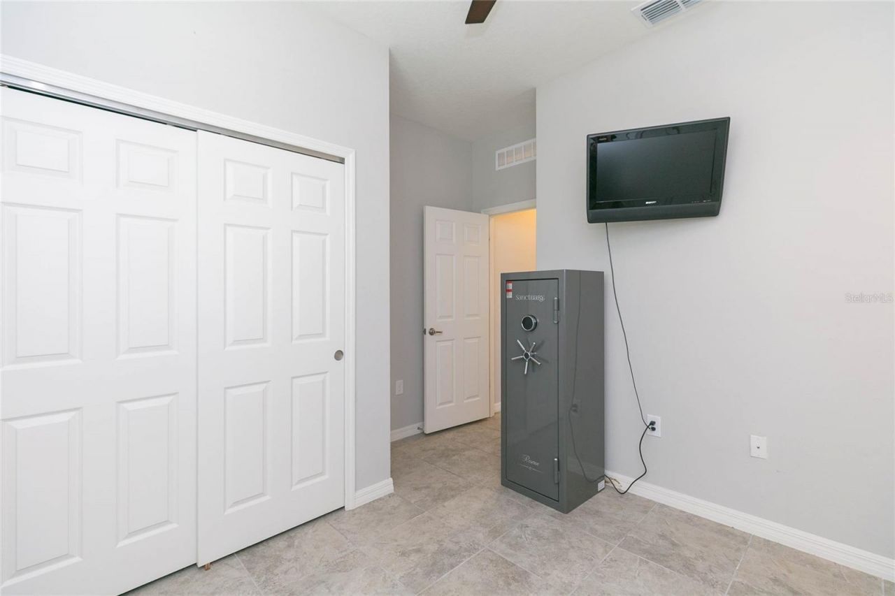 11516 Luckygem Drive, Riverview, FL 33579 Photo