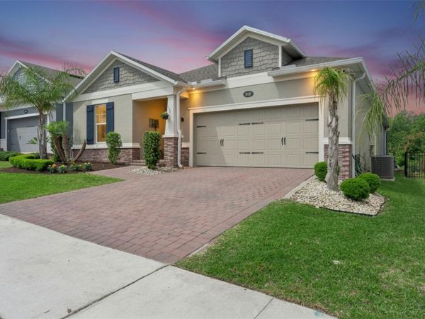 918 HULL ISLAND DRIVE , OAKLAND, FL 34787