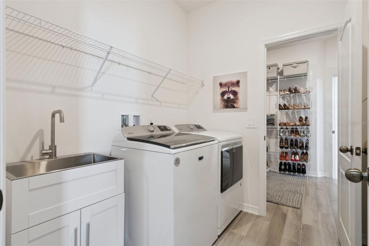 918 Hull Island Drive, Oakland, FL 34787 Photo