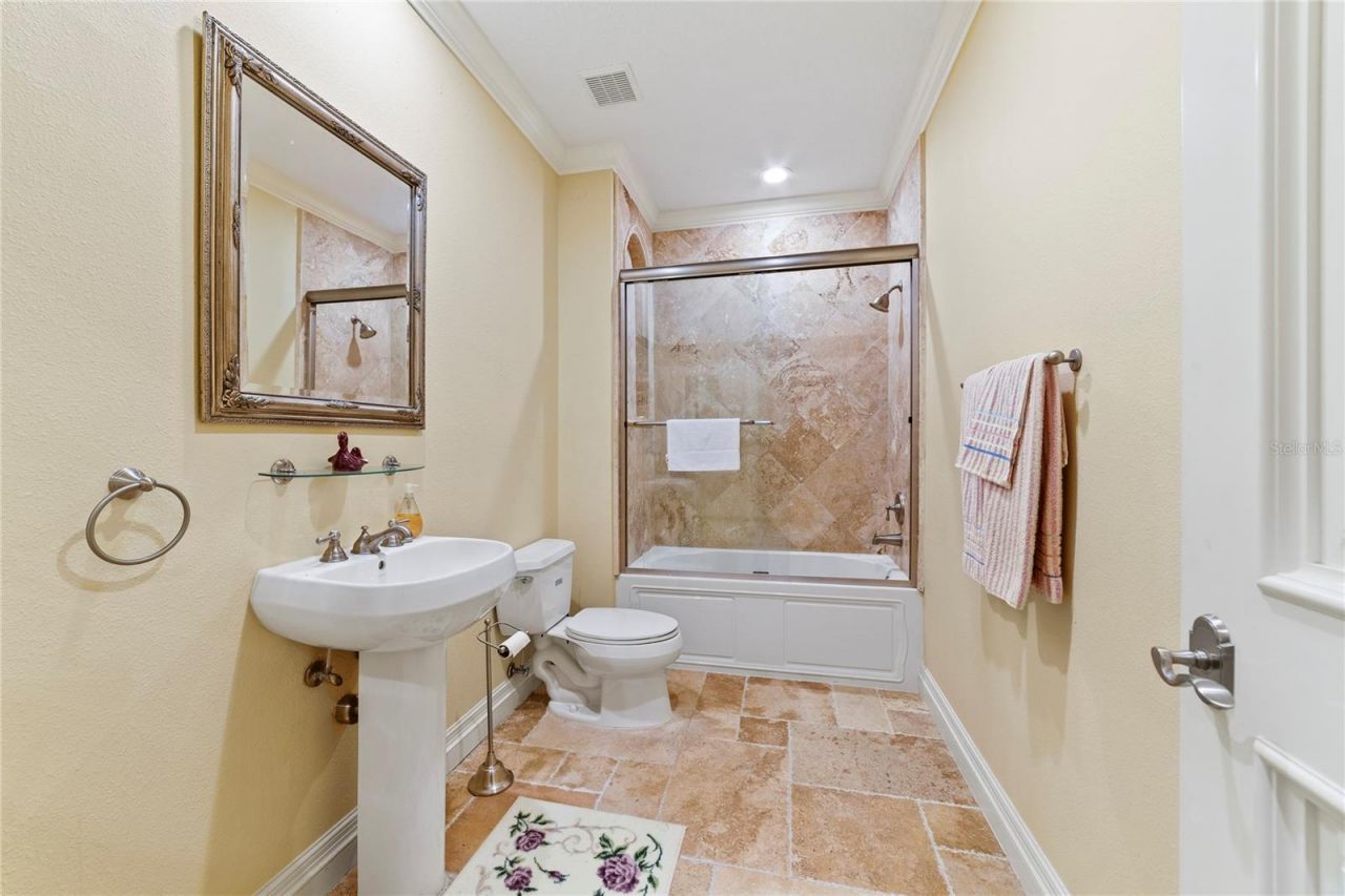 9226 Bayway Drive, Orlando, FL 32819 Photo