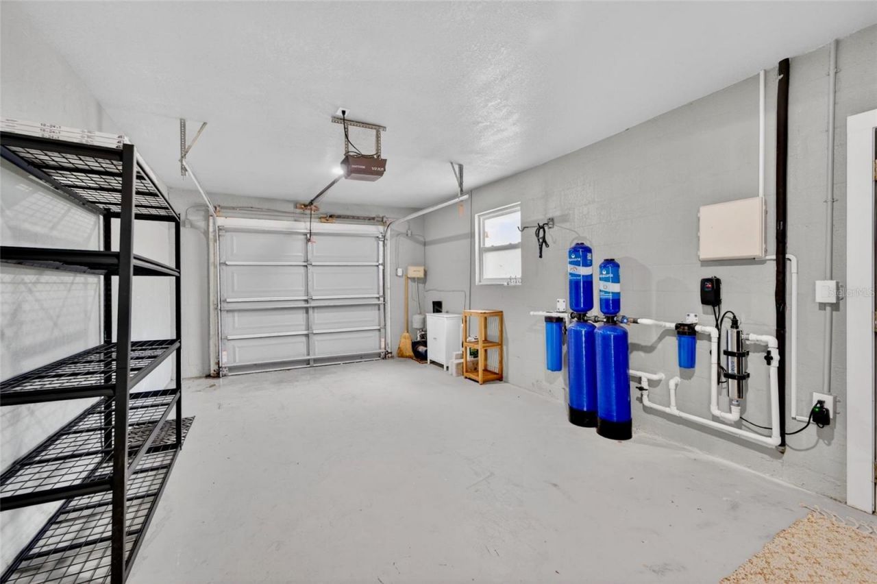 2575 Granada Circle E, Saint Petersburg, FL 33712 Photo