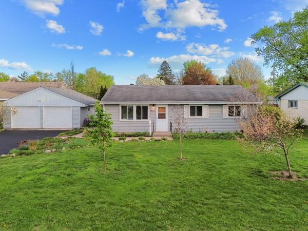 1611 E 87th Street, Bloomington, MN 55425