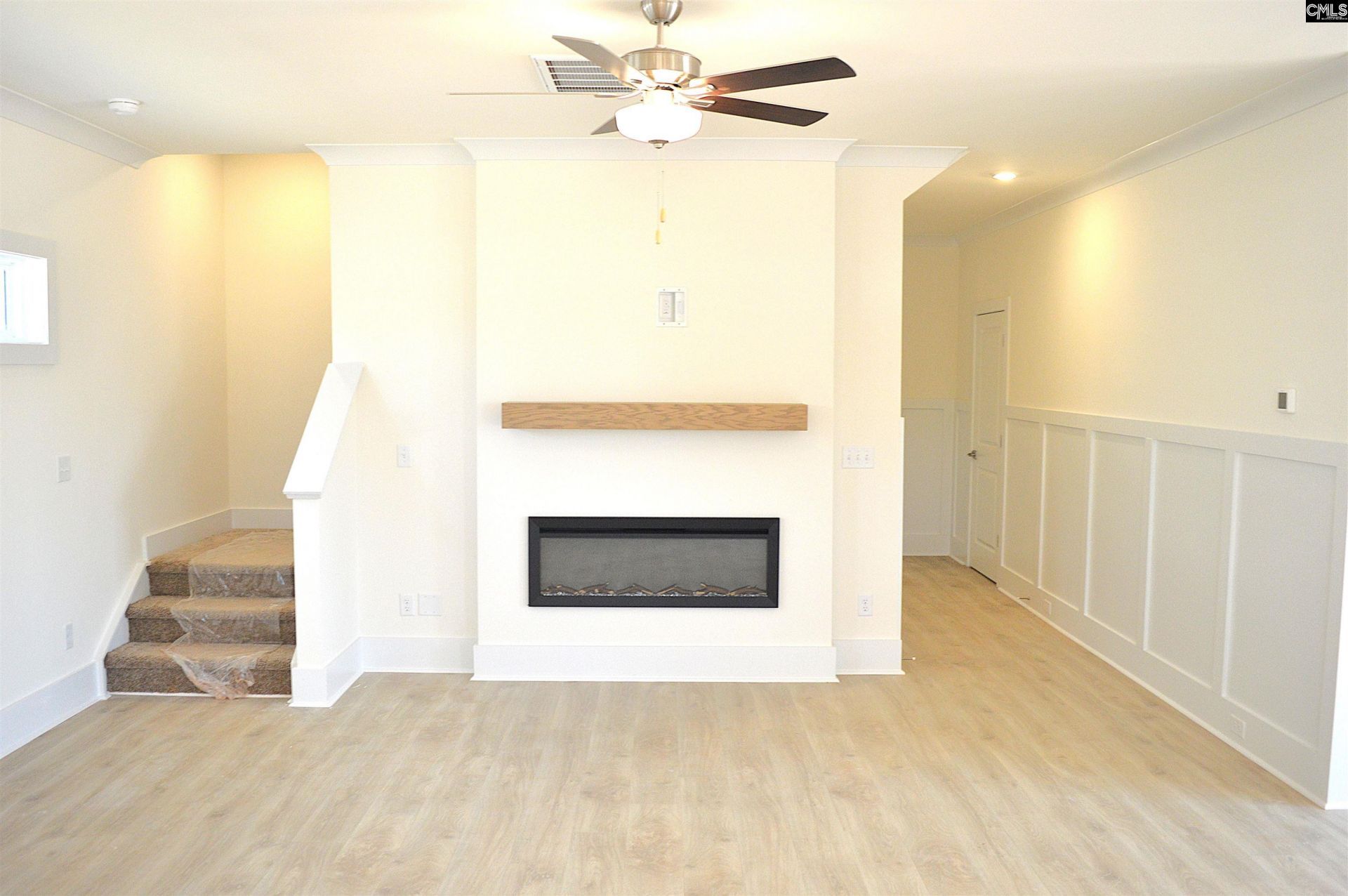 310 Conductor Lane Photo 15