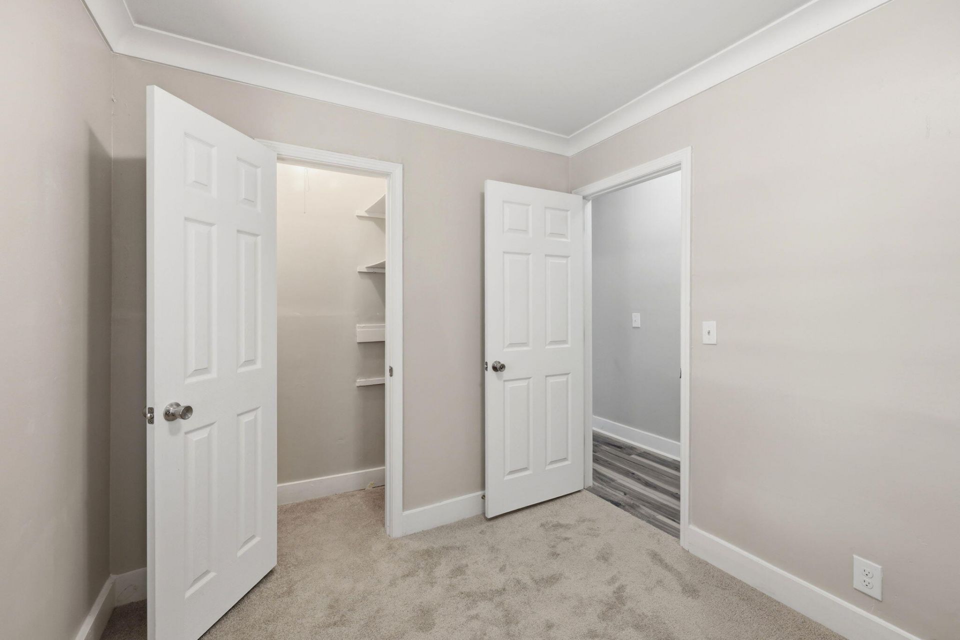 2016 Spruce Boulevard Photo 13